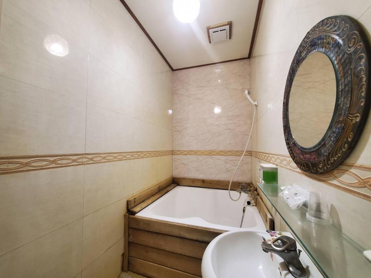 Cocos Hot Spring Hotel Руисуи Екстериор снимка