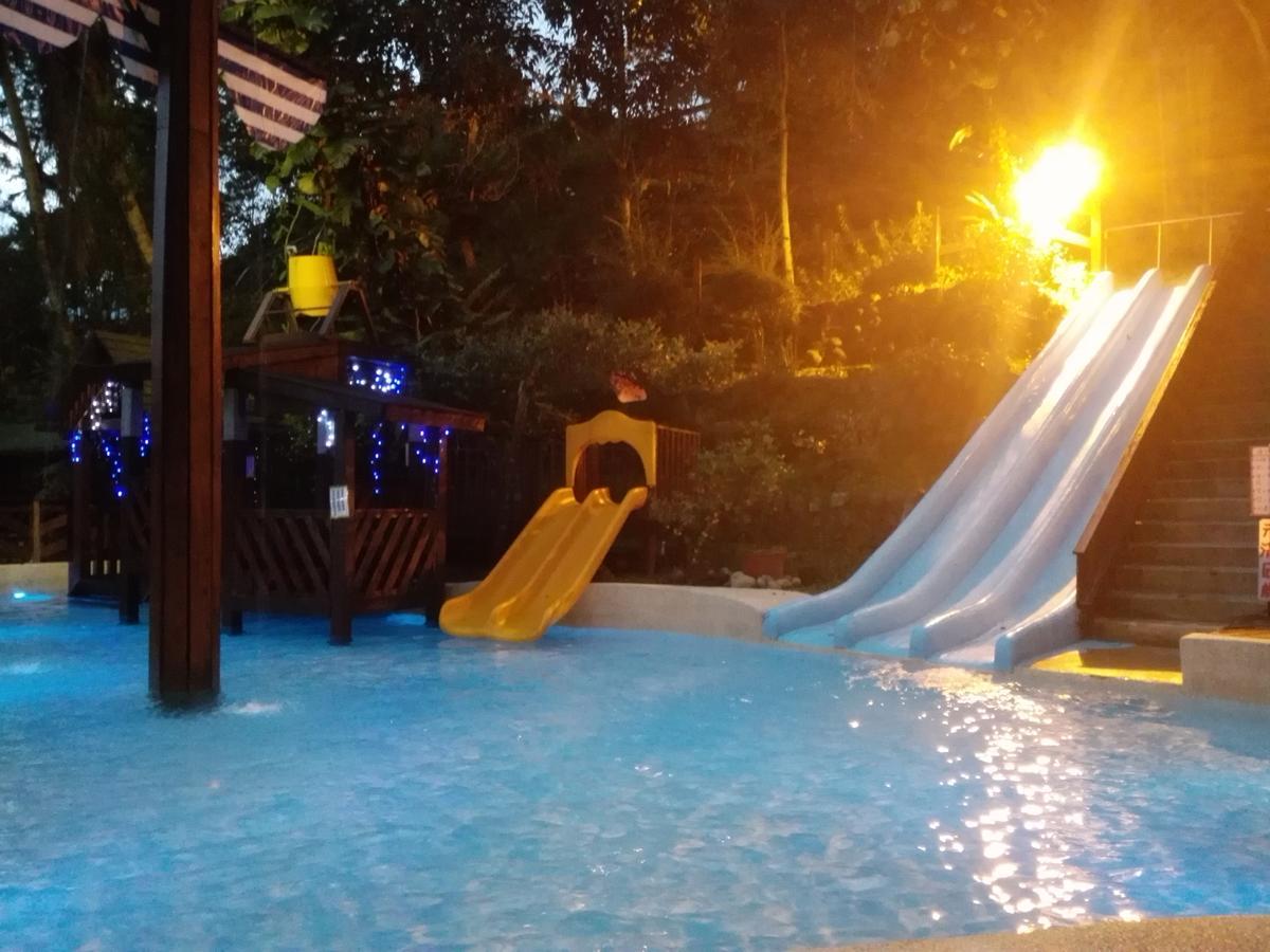 Cocos Hot Spring Hotel Руисуи Екстериор снимка